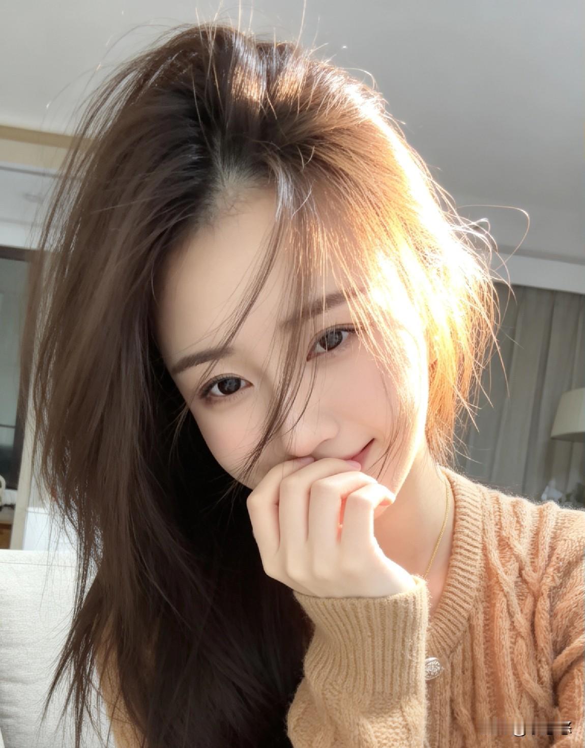 丢人了，丢人了，我怎么这么迷糊啊！前几天去公司总部，遇到个以前的同事，现在已经是