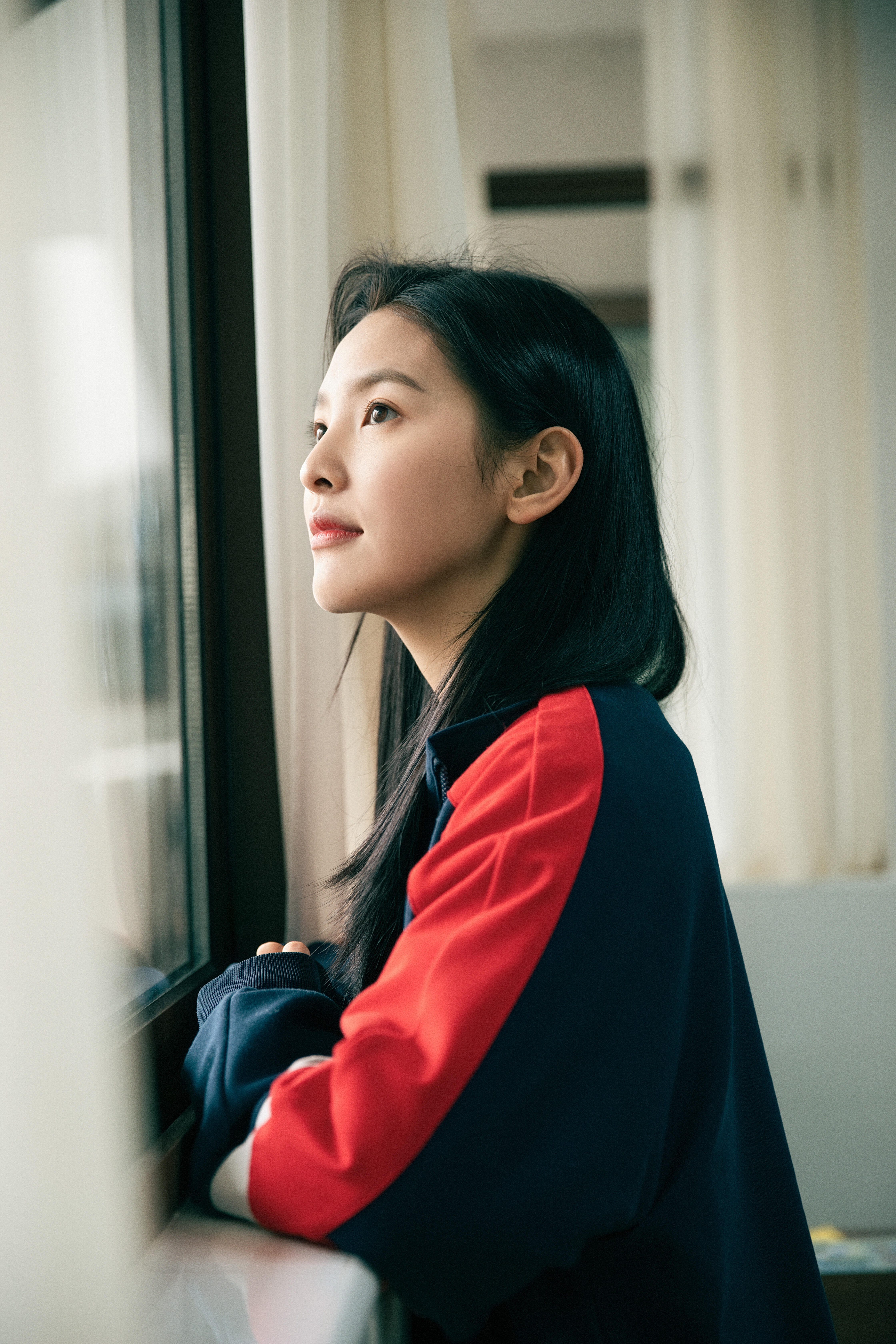 omg拍过《悲伤逆流成河》的剧照师分享了一组没见过的顾森湘！！[捂嘴哭