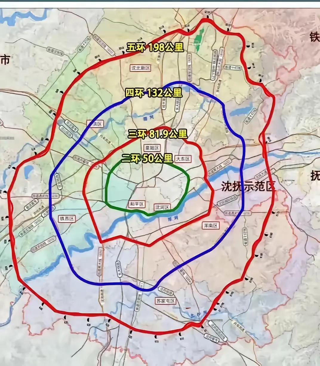 在沈阳生活，这城市的环线总让我印象深刻。每次开车从一环驶向二环，都能感受到城市节