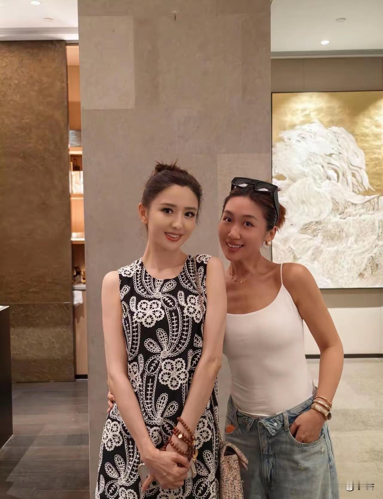 佟丽娅真的是为舞台而生的！舞剧《在远方，在这里》东莞场，绝美的肢体表达，每一帧