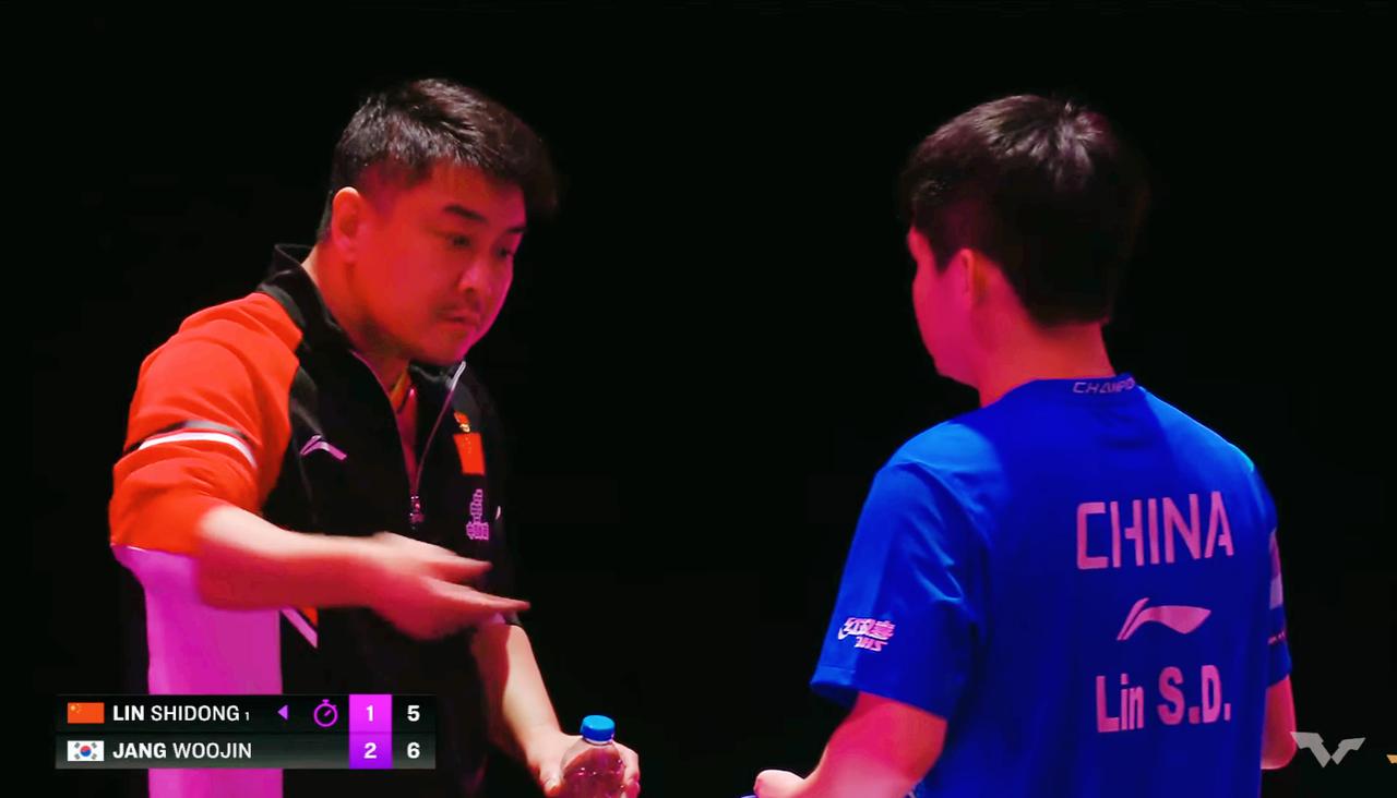 怪不得，每次王皓教导林诗栋都无效？这次录到了他得声音，我都懵了。大家听听这