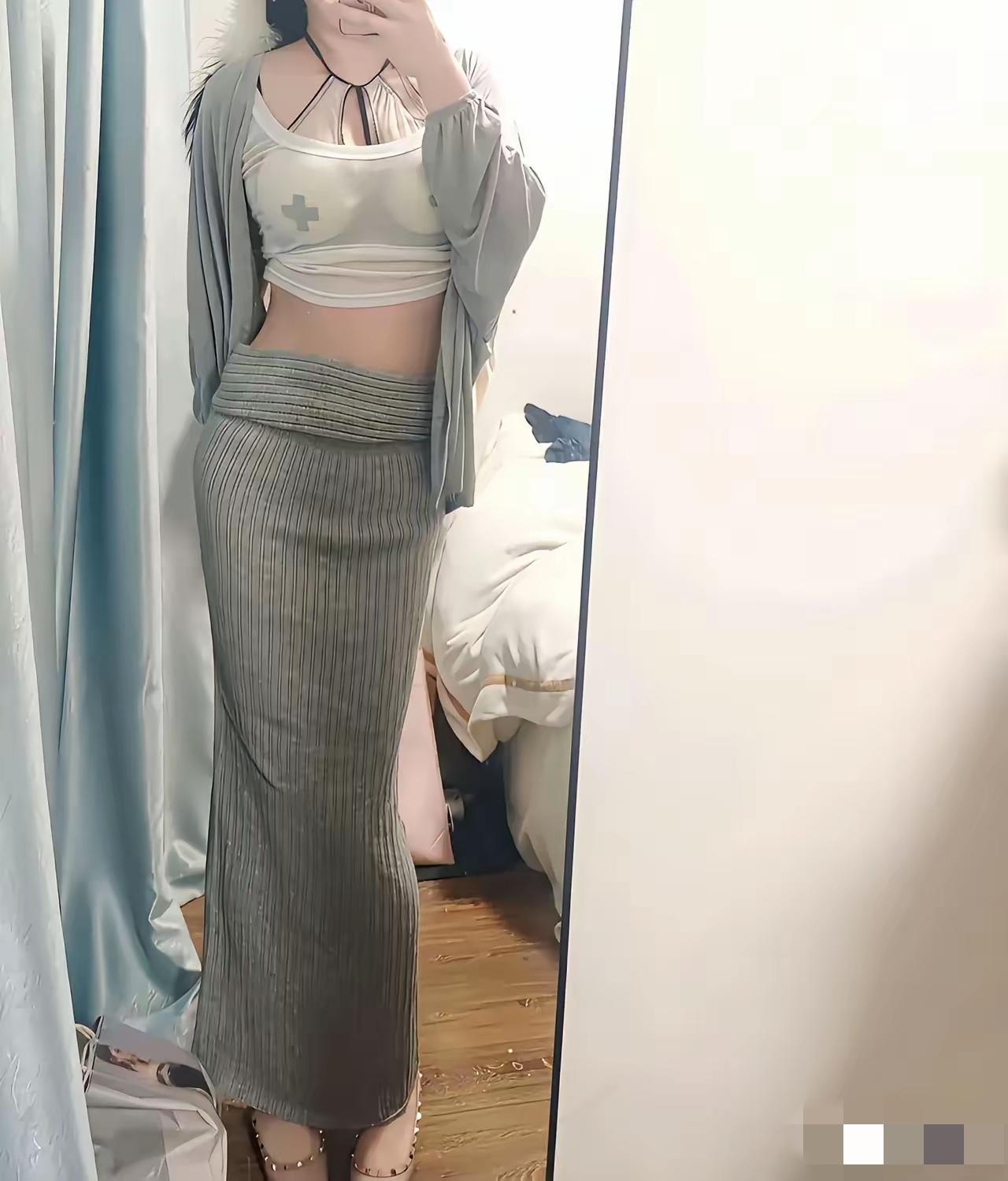 32岁，我老公40岁，不怕你们笑话，我们天天睡在一起，可是我们已经没有正常的夫妻