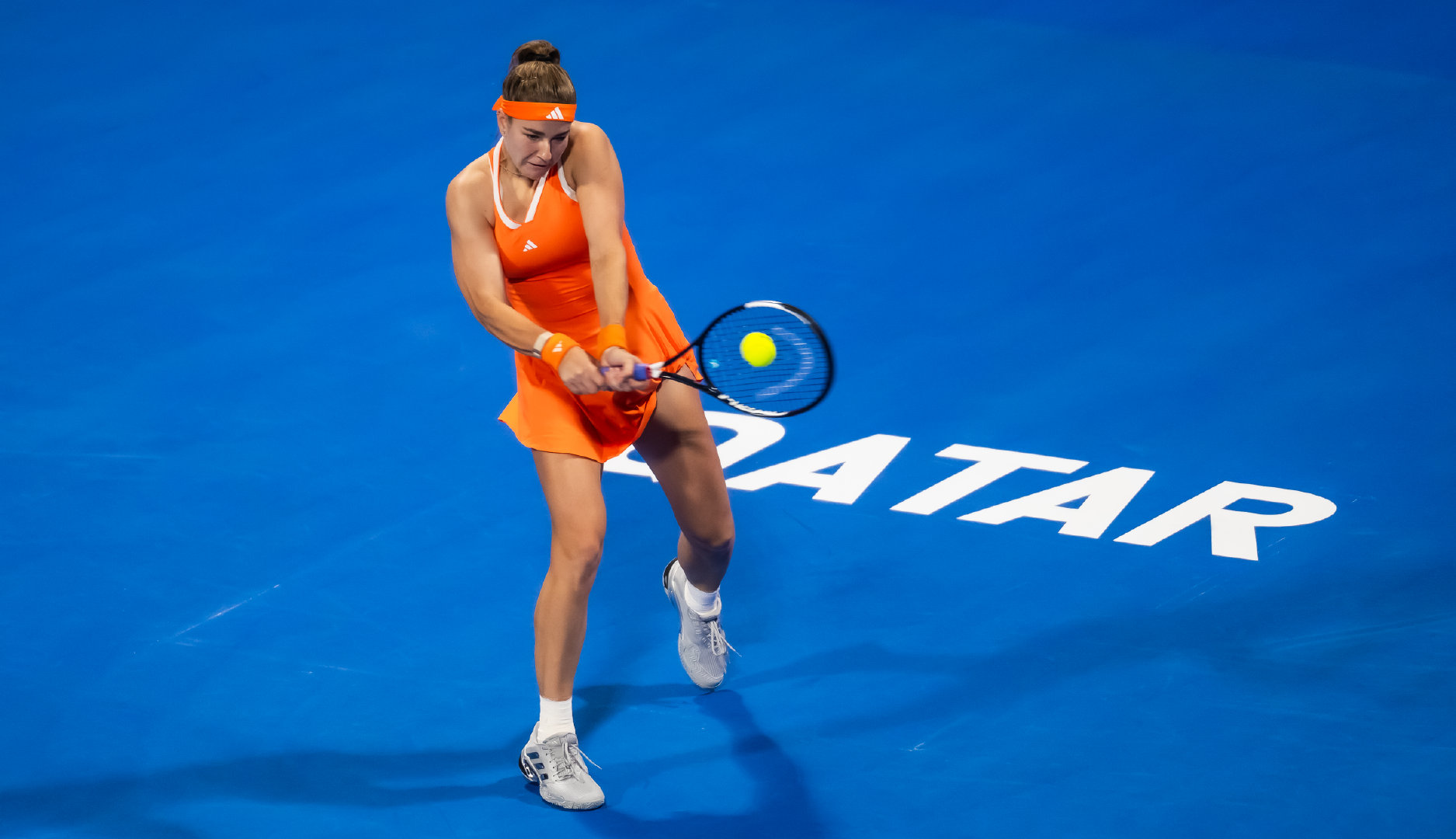 内战打完你的打你的👌WTA1000多哈站第二轮捷克德比，14号种子穆霍娃以6-