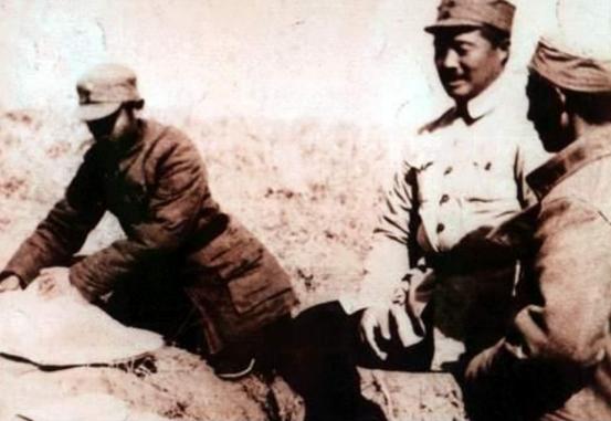 1969年，贺龙元帅含冤离世，可当大家发现幕后真凶时，周总理却说“算了吧”，这个