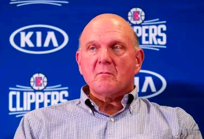 快船队老板鲍尔默这次是真急了，砸20亿还翻船，直接告诉卢指导和总裁弗兰克：你俩