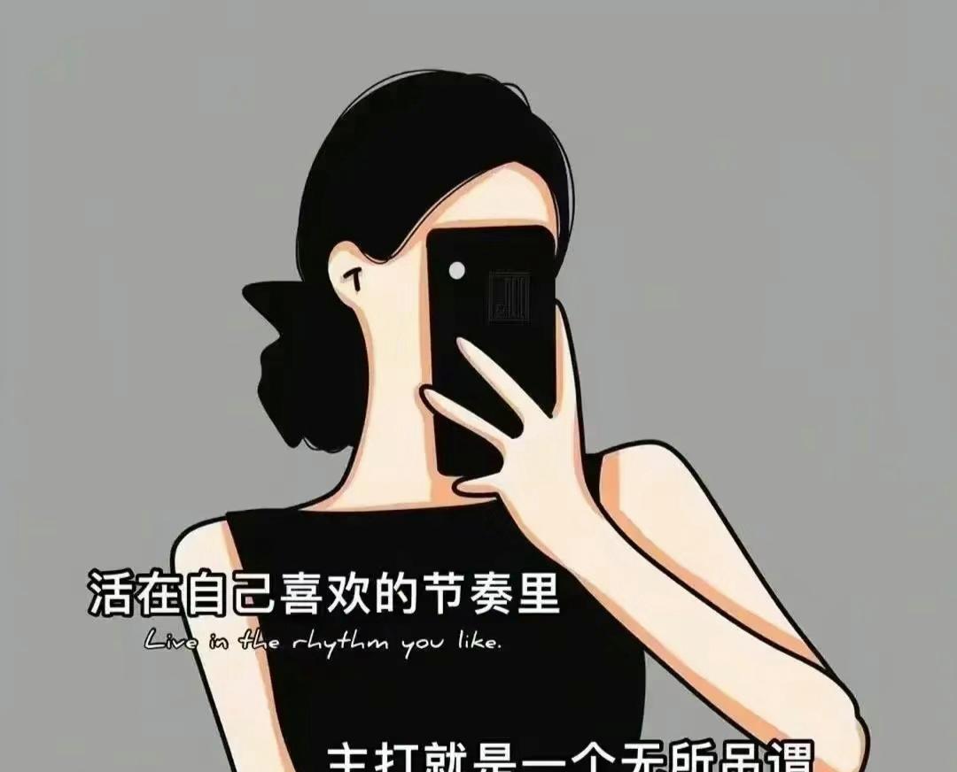 小时候村里婶婶生了孩子，我跟着奶奶去看喜。奶奶拿着一块花布，一包红糖，用身上穿