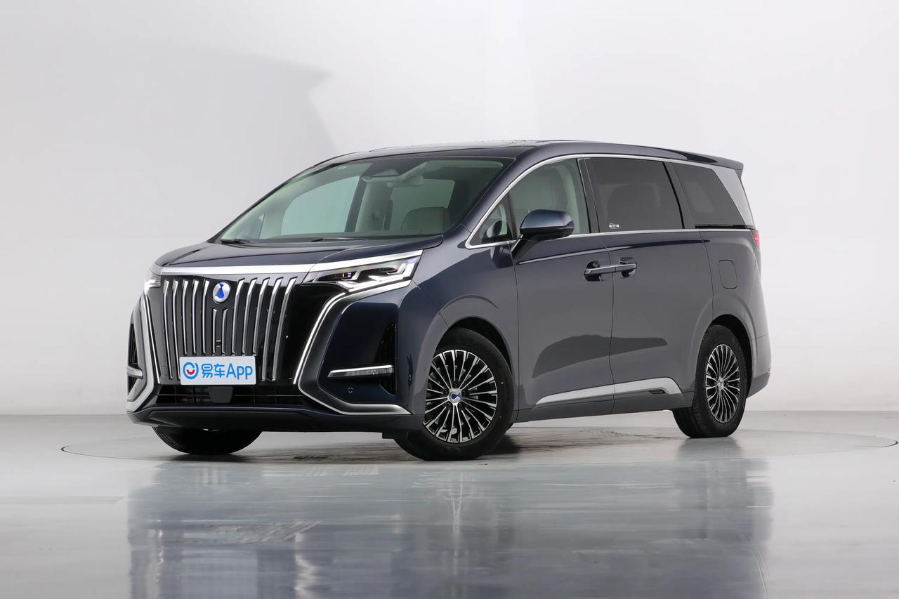 腾势D9EV，有惊人的150度电池包，销量居然起不来。11月份，腾势D9