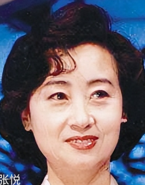 央视主持人张悦、王小丫、许戈辉此次登榜。方琼、徐俐、孙小梅也前来会老友新朋，王小