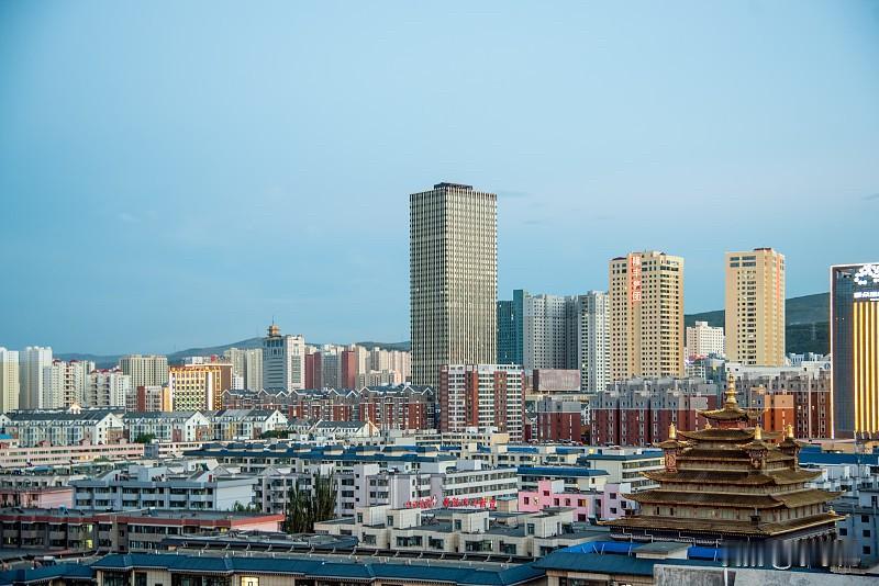 呼和浩特楼市：从2023年11月到2026年9月，呼市多个板块房价出现明显回