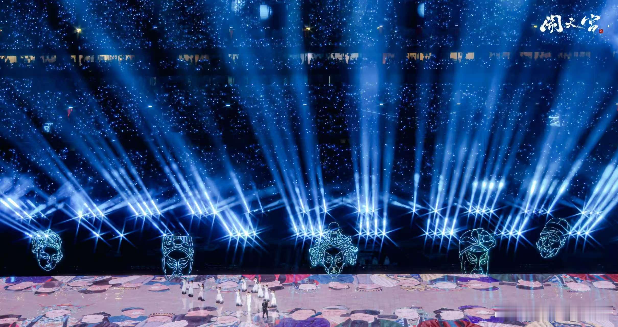 张艺兴演唱会海内外大爆出圈用一场演唱会撬动海内外关注，这波操作太绝！国内话题持