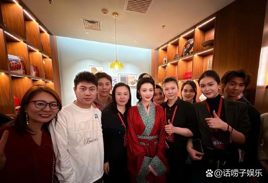 明星和普通人的区别是化妆的区别吗？