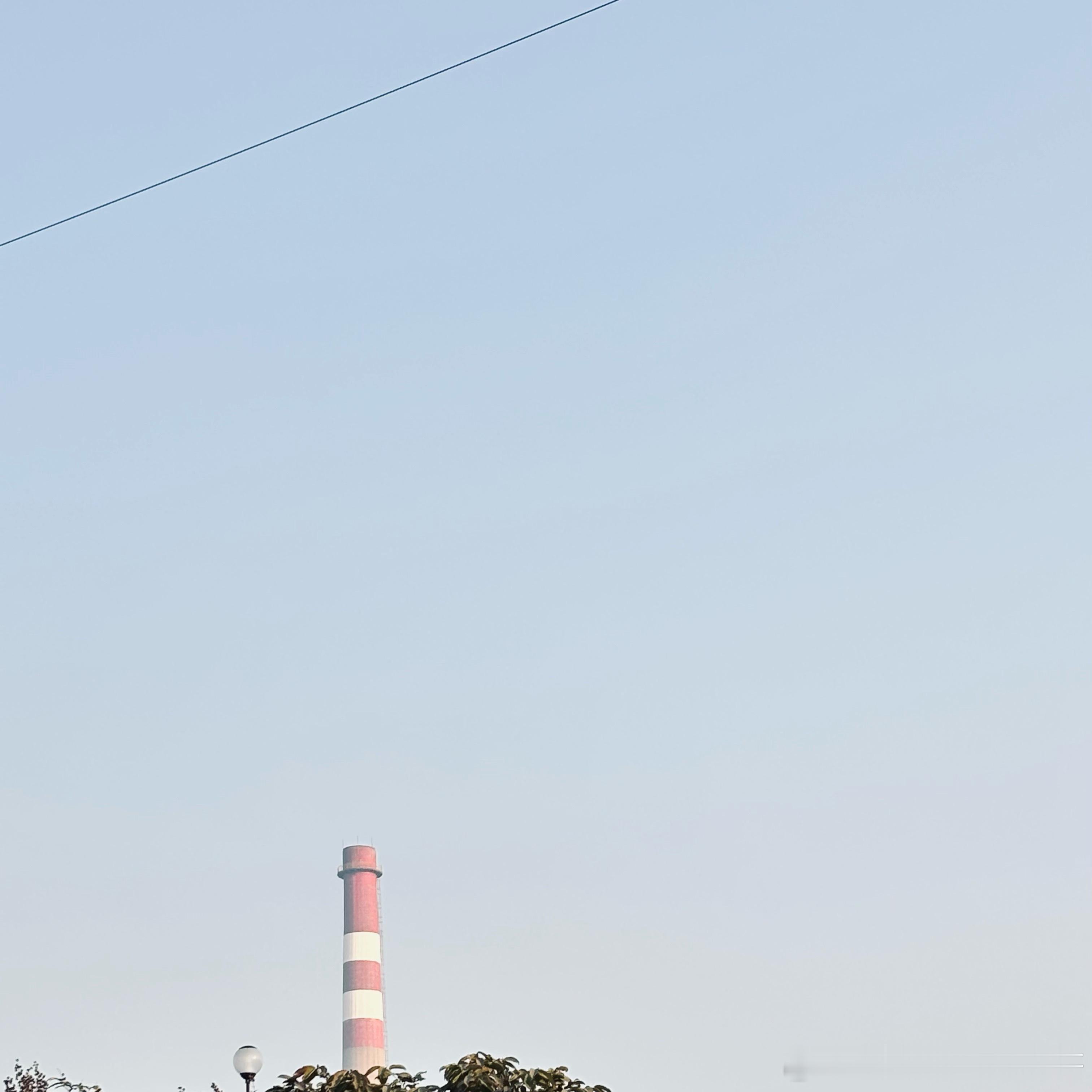 聂老师认为体制内并不稳定体制内怎么不稳定，难道和我们一样？一，5年基本上企业会换