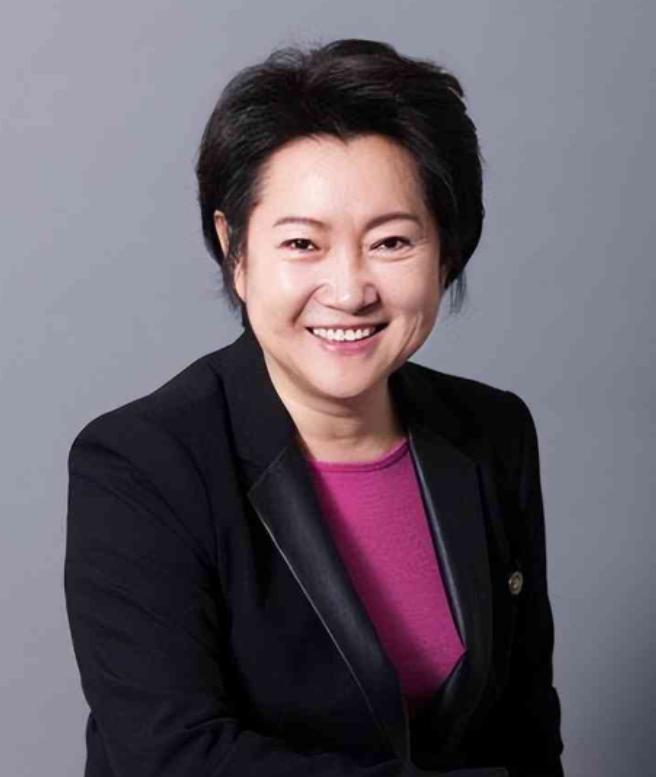 “敢破产就收购你！”2000年，三峡工地美国塔带机垮塌，致34人伤亡，对方想破产
