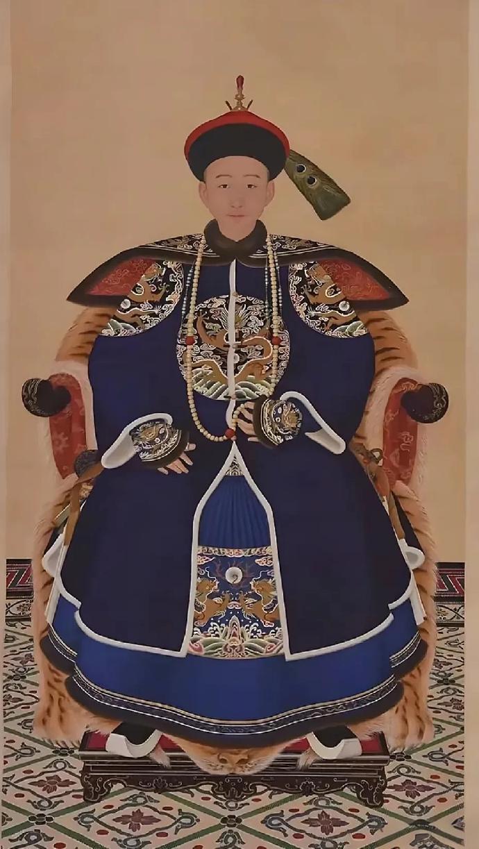 清朝堪称死战第一人的富察·明瑞，在遭受五万缅军包围之际，亲自率领三百满洲兵负责断