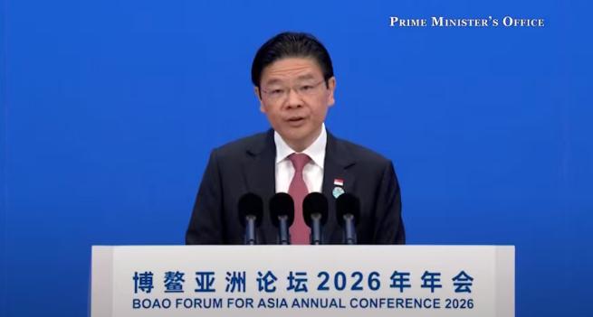 新加坡这是要给中国黄袍加身啊。3月26日，新加坡总理黄循财在出席博鳌亚洲论坛20