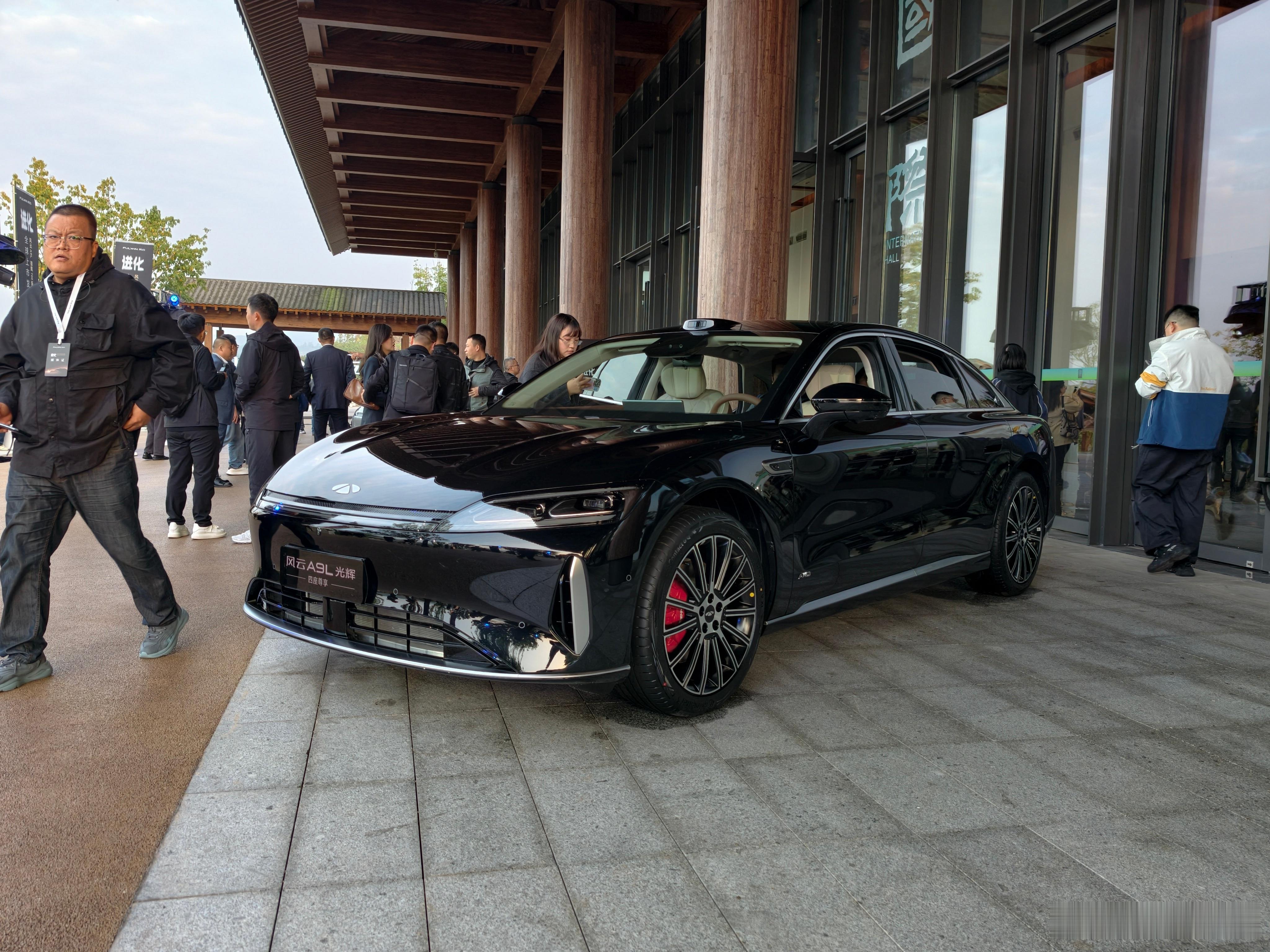 奇瑞风云A9L光辉四座版，上了猎鹰700智驾，搭载了Momenta