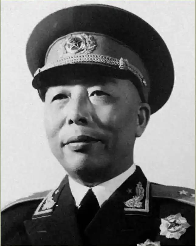 开国上将宋时轮说：“谁请客，谁花钱，公家的油水不能动，这是规矩，我不能破坏。宁可