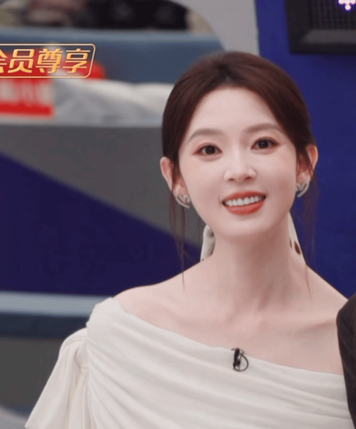 陈瑶一公排名芒果你出来怎么欺负我们陈瑶，她明明这么认真又努力，一公舞台也全开麦