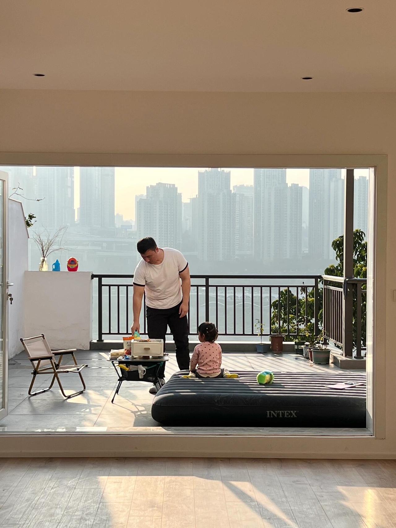 2023年1月3日，值得记一笔，重庆300平的二手看江老洋房，我们买了，三十出头