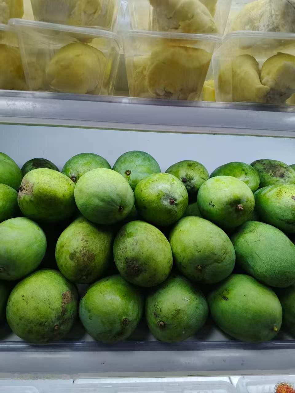 我真的是一个窝囊废，53岁了，也在外面打拼这么些年了，除了给自己弄了一个亚健康的