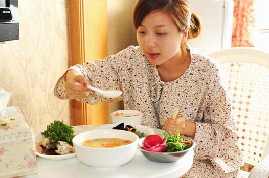 这四种汤孕妇适量喝, 有益于胎儿脑部发育