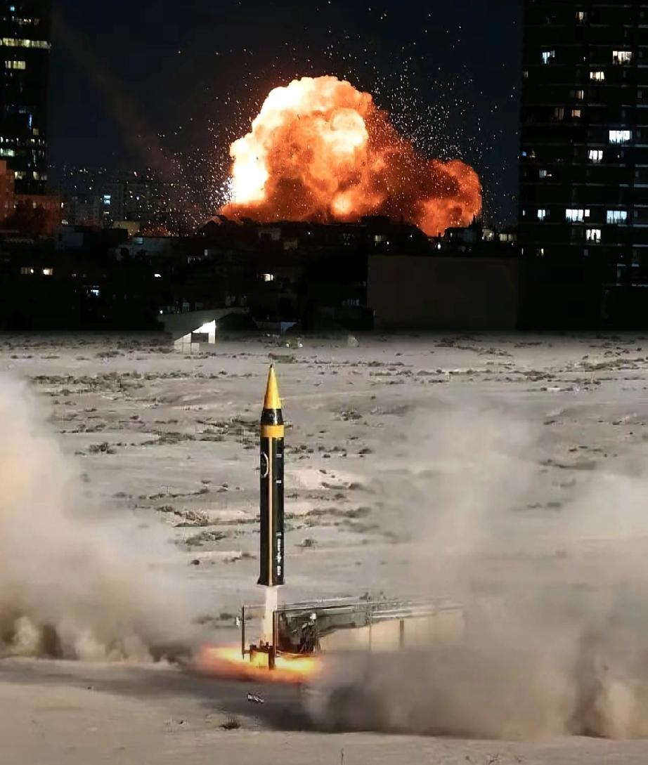 刚看到央视凌晨的消息，伊朗这回真是把压箱底的宝贝都掏出来了。3月11号这波“真实