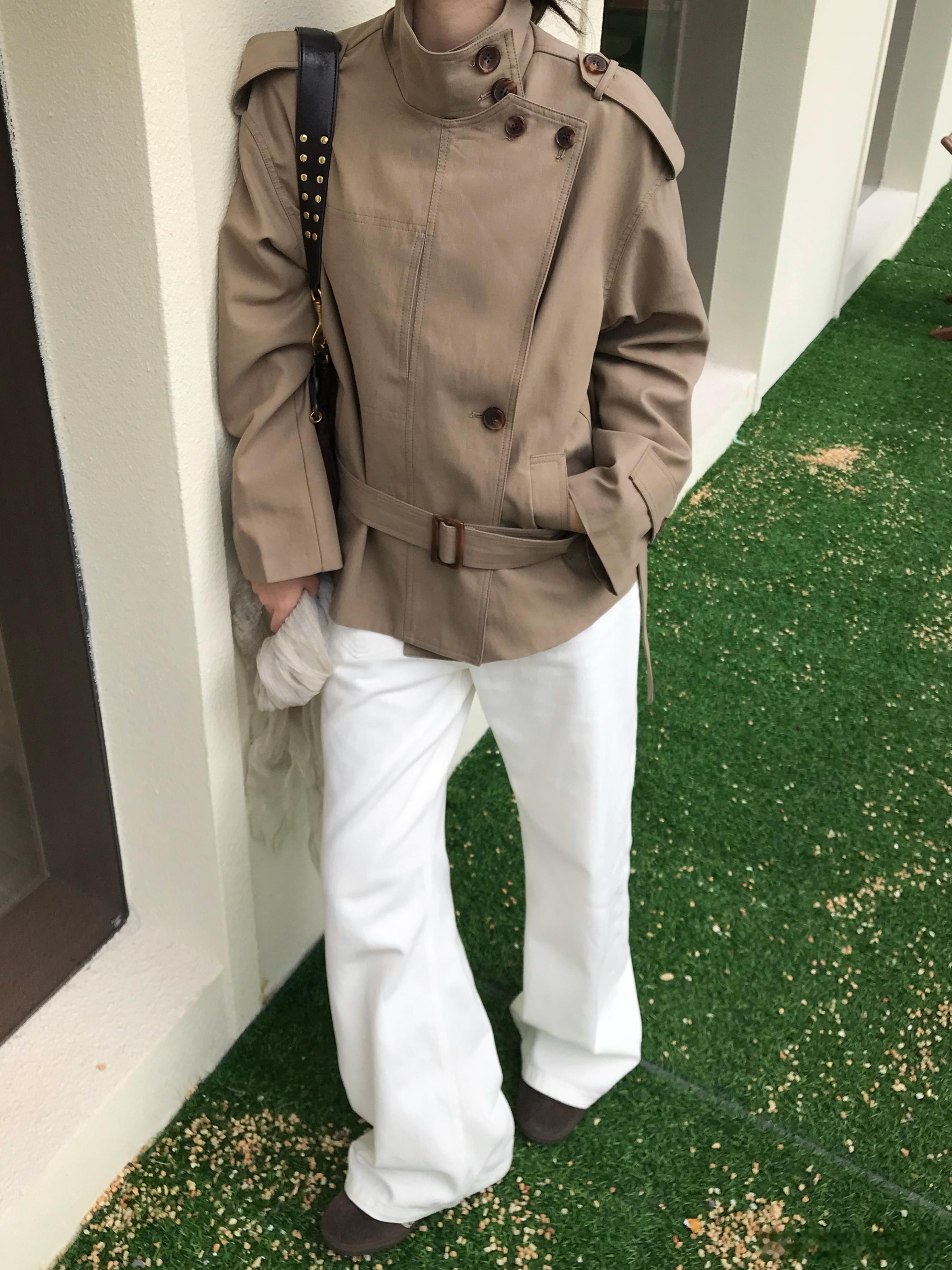 拍了这套风衣！太好笑了穿着去买衣服结果人家店员小姐姐还问我链接说比她们店里的风