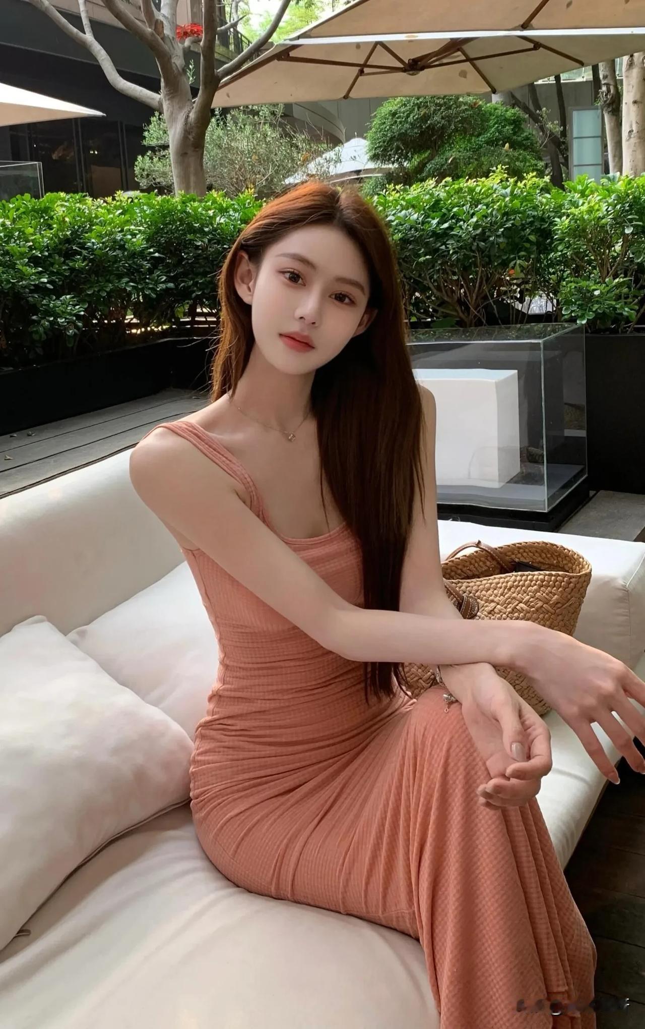 尽显时尚优雅气质小姐姐美照写真佳作赏析