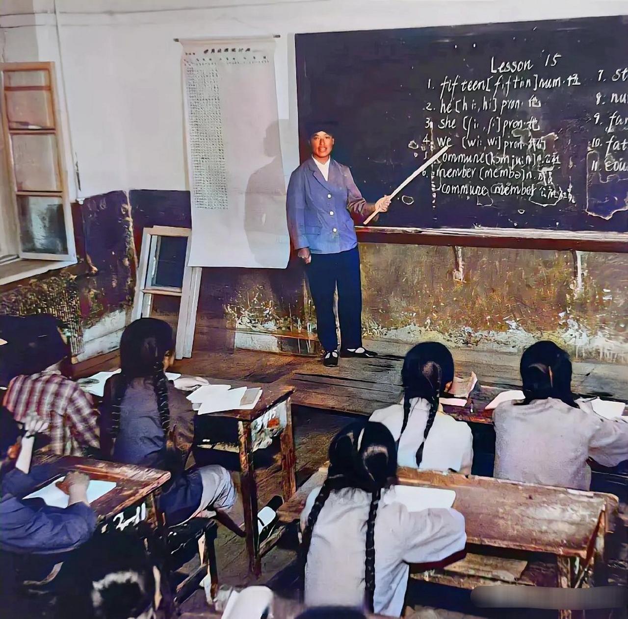 八十年代学校怎样的？1979年至1981年2月，我在老家中学里里