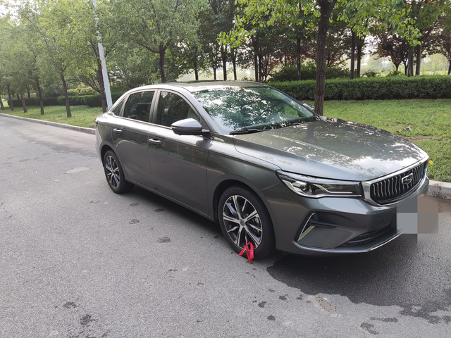 帝豪养车真实成本本人用车不多一年能跑4/5千公里，每年换一次全合成机油机滤，两