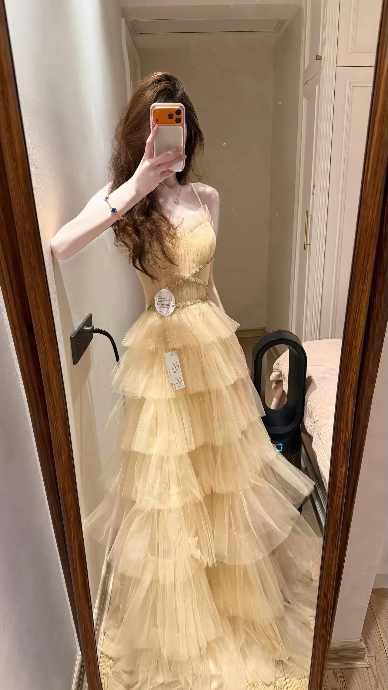 今天一样漂亮无法拒绝温柔感小裙子理想女友穿搭今天穿什么穿搭