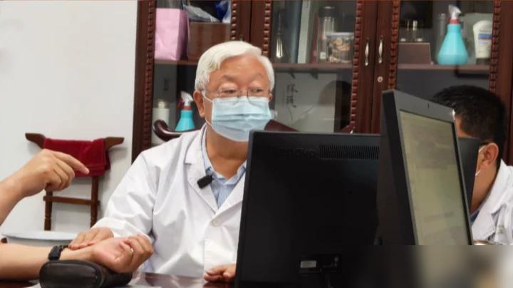 说了800遍了，冠心病就算吃再多丹参、麝香保心丸，这一点做不对，心脉都通不了，今