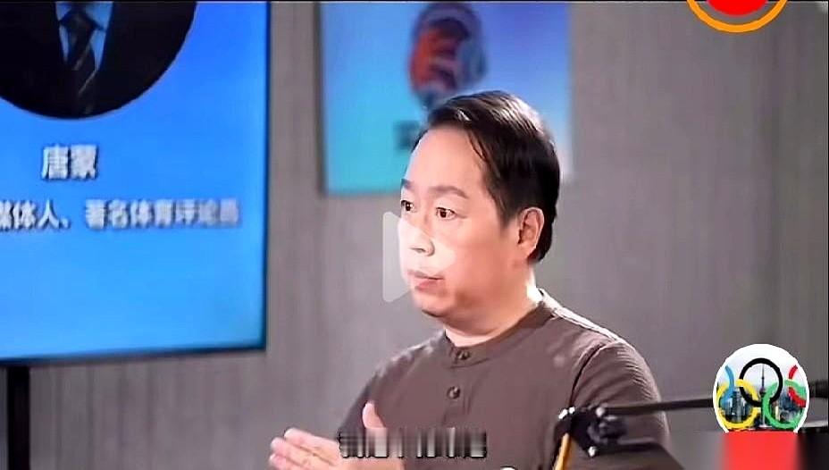 一段刚刚流出的采访视频里，前上海名嘴唐蒙把话挑了个底朝天。他对着镜头撂下两句底牌。第一句：“我是申花