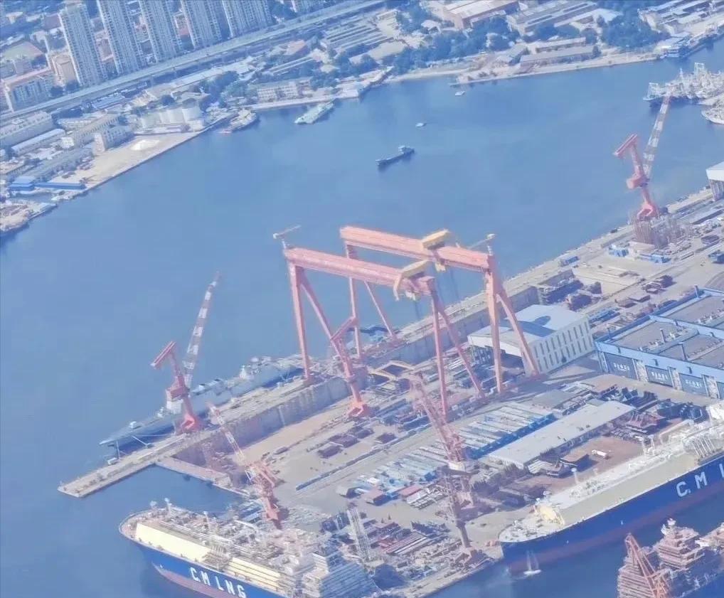 中国在等004、005航母，美国在等什么？先说005到底是不是核动力，明眼人