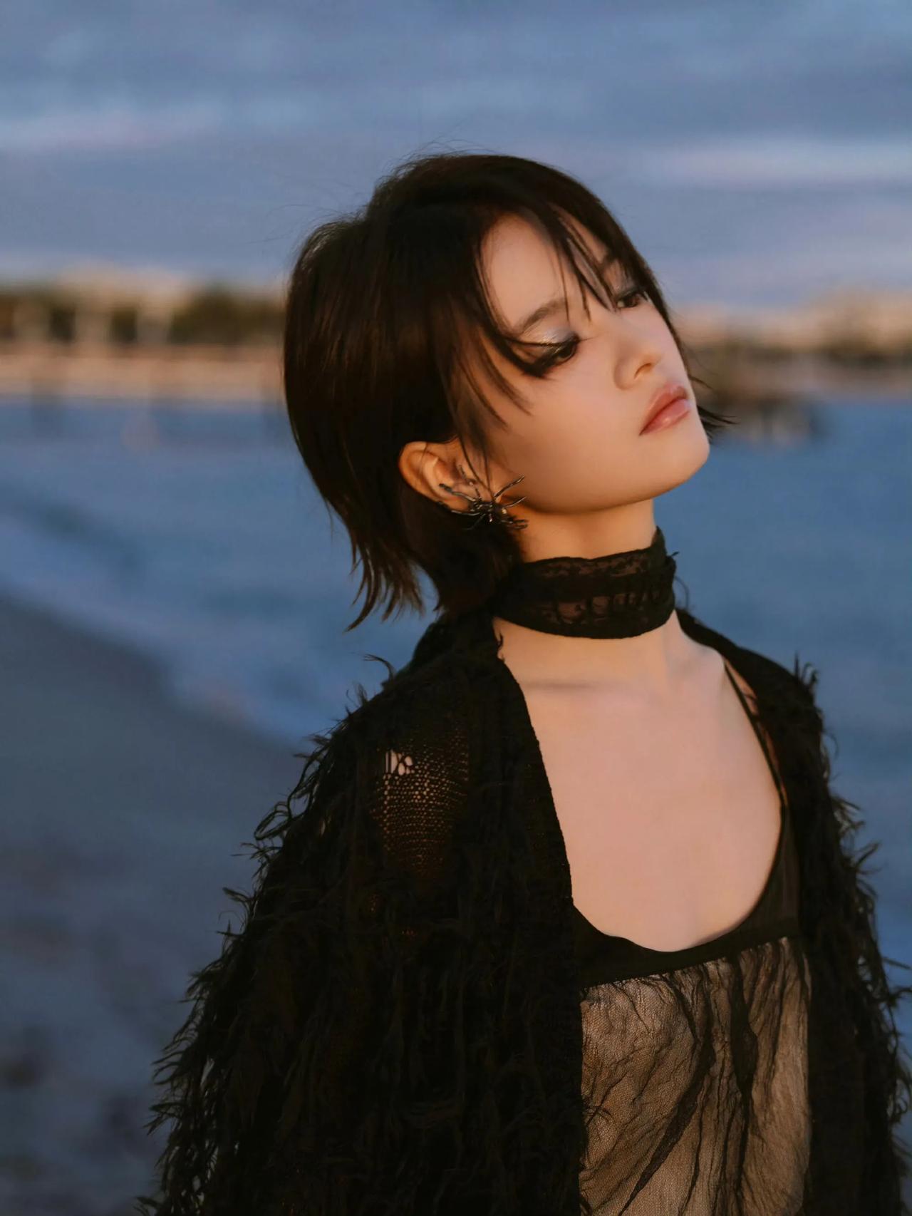 李庚希美图分享李庚希李庚希演技李庚希清唱李庚希我李庚希进行曲李庚乐周