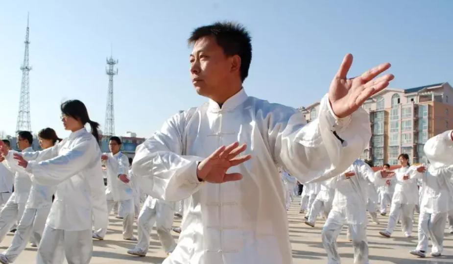 什么是正宗太极拳？忘掉花架子，这才是太极的“灵魂”！一说起太极拳，