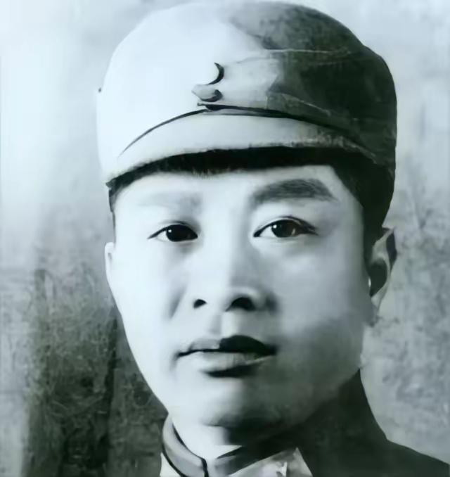 叶挺的独立团有多厉害，看看他的10个连长知道了。1926年北伐战争打响，叶