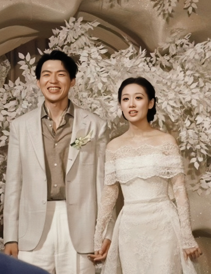 浙江男篮球员吴前和妻子举办了婚礼，据媒体人我耀看球透露，浙江男篮球员吴前和妻子在