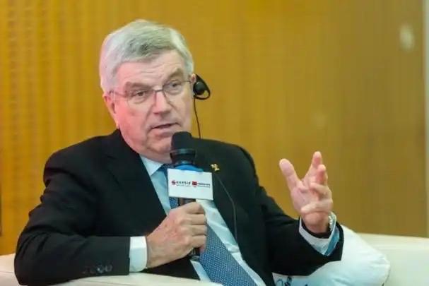 国际奥委会主席又找中国来了。这是第三次找上门，想让中国办2036年奥运会。咱们