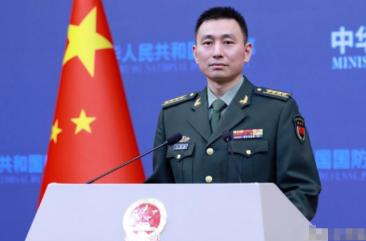 摊牌了，直接下通牒！2025年12月25日，国防部做出回应：统一不是2027，也