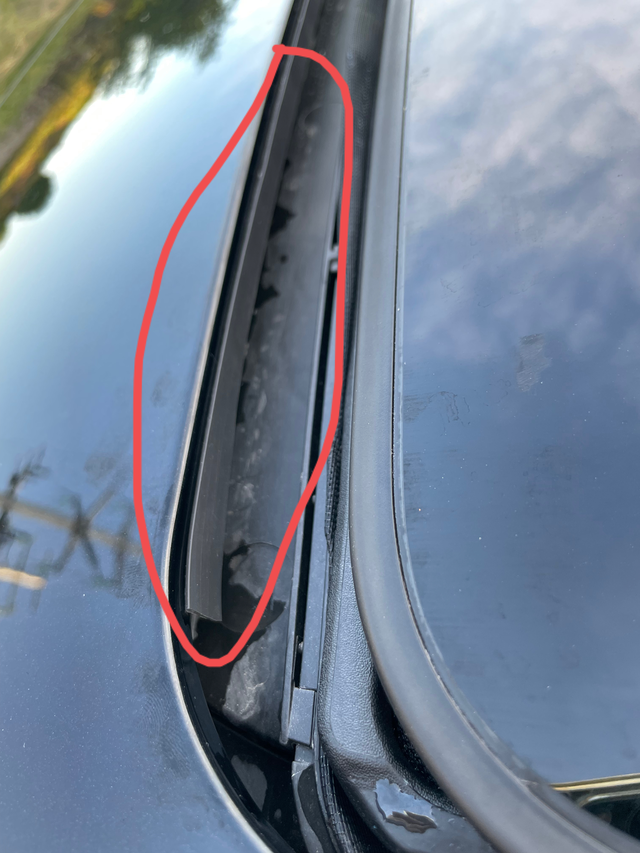 22款君威天窗漏风解决方案刚开上就发现速度超过80码天窗呼呼的漏风，后某宝买了