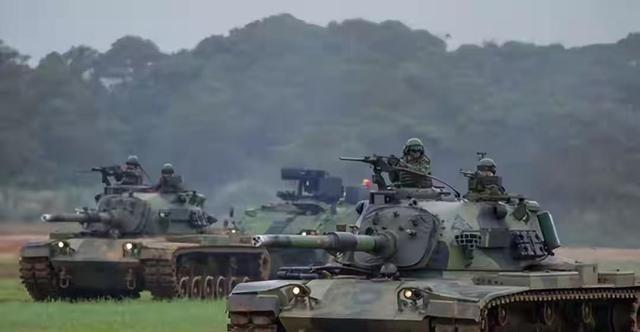 中东这仗一打，最难受的居然是美国！谁能想到这个当了几十年世界老大的国家，如今在中