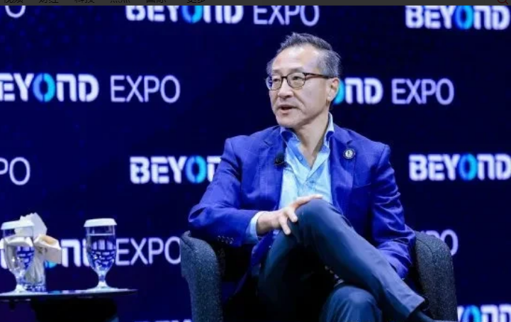 这次选秀最大的输家：蔡崇信篮网本来有四个首轮签，一个次轮签，本来拿下小杨是手