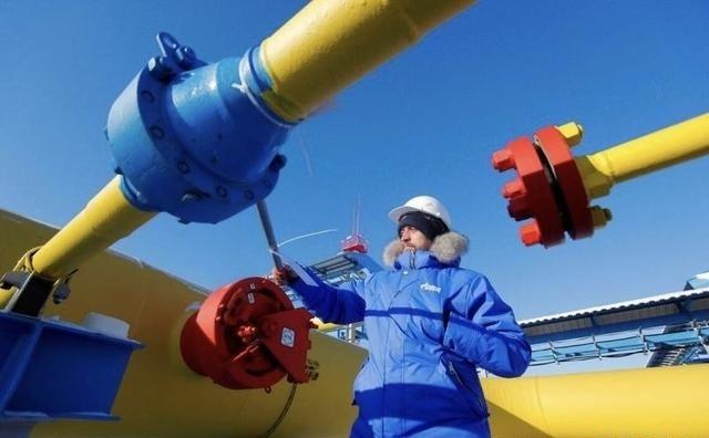 俄罗斯答应中国了！近日，俄罗斯官方表态，未来数年向中国出售天然气的价格将比欧洲支