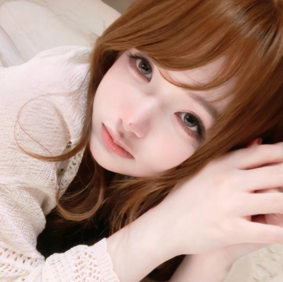 WeChat/氛围感之神来的真人女生头像专栏·余颖
