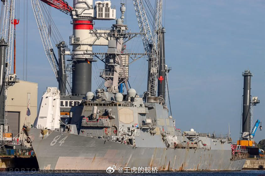 即使是比较新的伯克级FlightIIA（DDG84），也呈现出了一种历史的厚重感