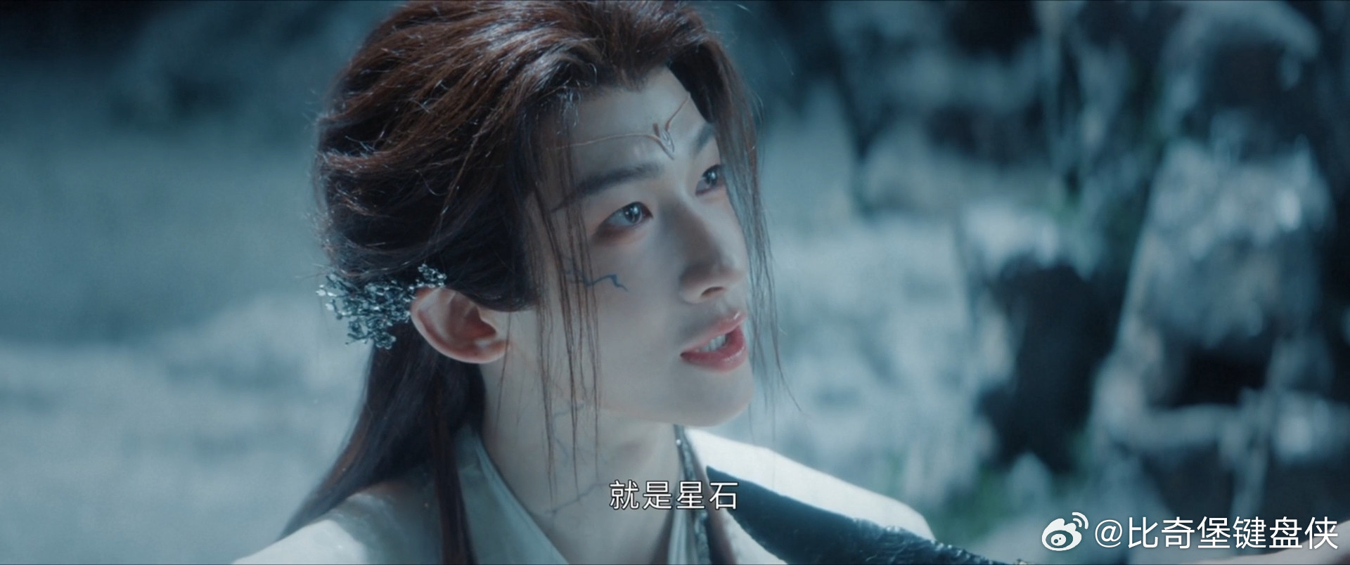 孙悟空都只关五百年天地被关八百年月鳞绮纪这对比太残忍了！孙悟空的五百年是“修行