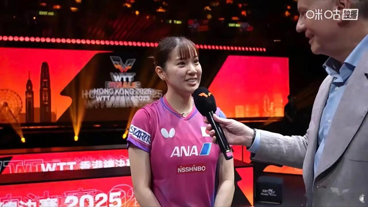 日乒选手长崎美柚不仅人长的漂亮，而且情商也很高！她在香港冠军总决赛1/8决赛中，