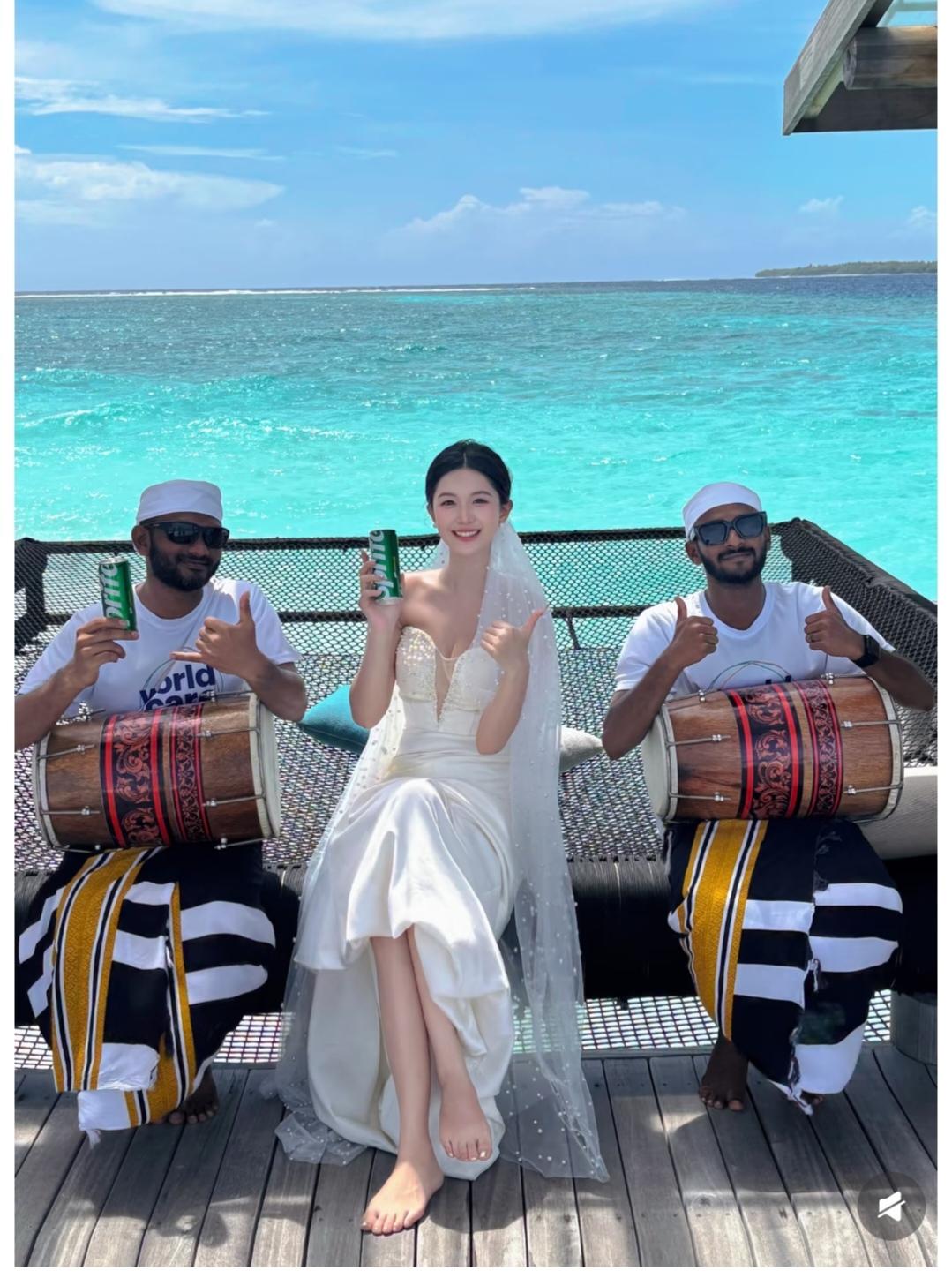 清秀可人，就是丫子有点太宽了。