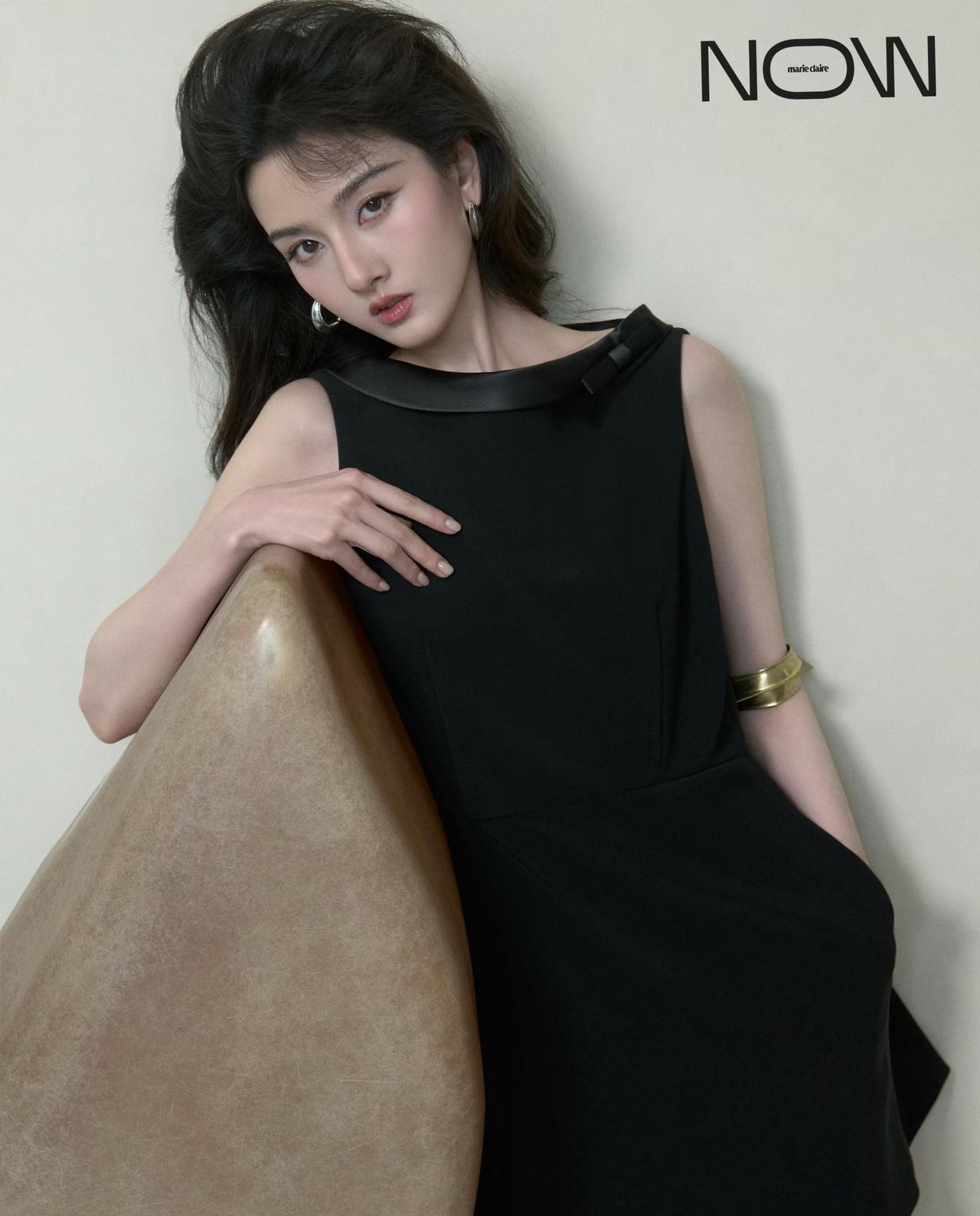 @宋祖儿lareina宋祖儿超话宋祖儿明艳美​​​发射发射＞＞＞💕💕?